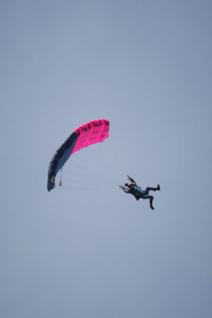 Hawaii08_SkyDiving_171