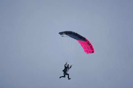 Hawaii08_SkyDiving_174