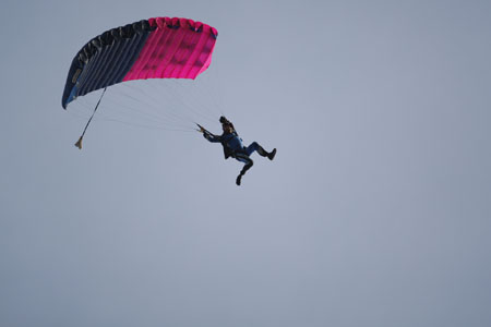 Hawaii08_SkyDiving_186