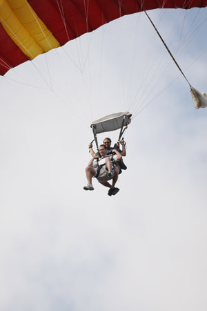 Hawaii08_SkyDiving_233