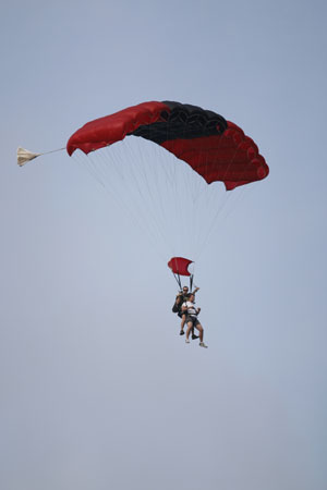 Hawaii08_SkyDiving_262