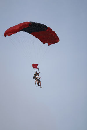 Hawaii08_SkyDiving_264