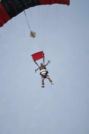 Hawaii08_SkyDiving_281