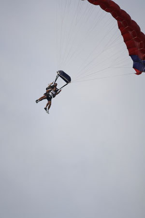 Hawaii08_SkyDiving_297