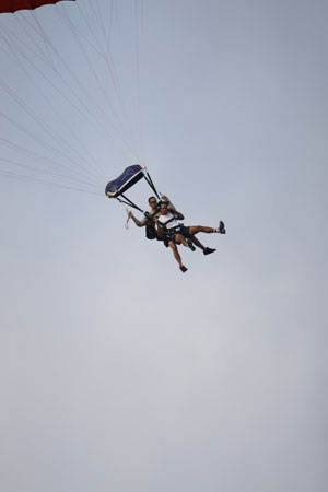 Hawaii08_SkyDiving_306