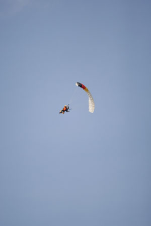 Hawaii08_SkyDiving_461