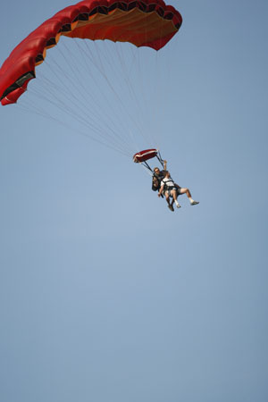 Hawaii08_SkyDiving_568