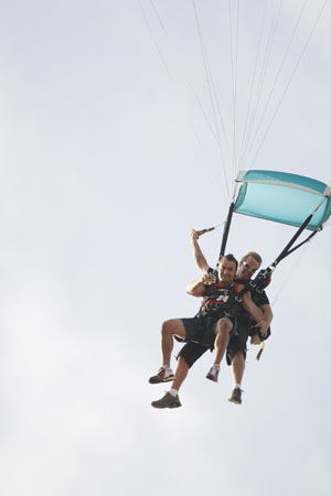 Hawaii08_SkyDiving_642