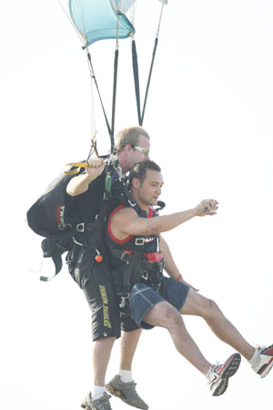 Hawaii08_SkyDiving_647